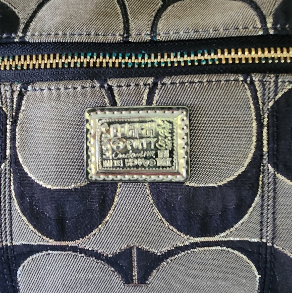 Coach Poppy Signature Hippie Bag - Picture 6 of 14